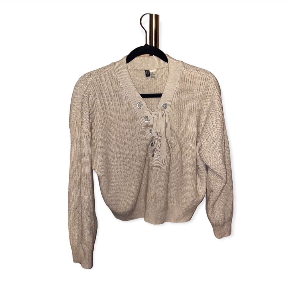 Beautiful cropped sweater